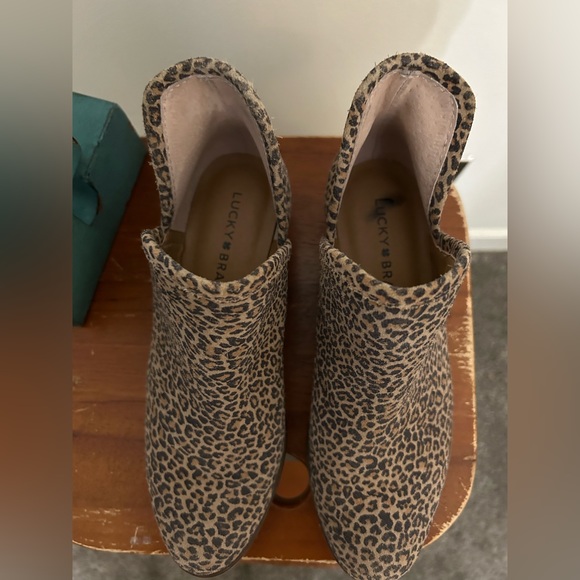 4/$25 or listed price⛄️!! Lucky Brand Fallila Bootie - Picture 8 of 10
